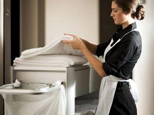 Внутрішньо переміщених осіб звільнять від сплати турзбору Внутрішньо переміщених осіб звільнять від сплати турзбору