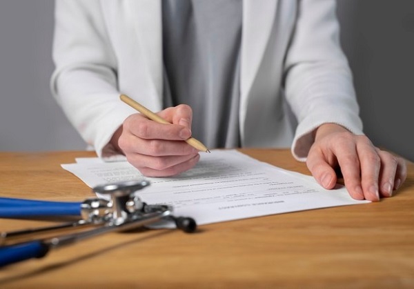 Неприбутківець виплатив дохід за ЦПД: чи втратить свій особливий статус Неприбутківець виплатив дохід за ЦПД: чи втратить свій особливий статус