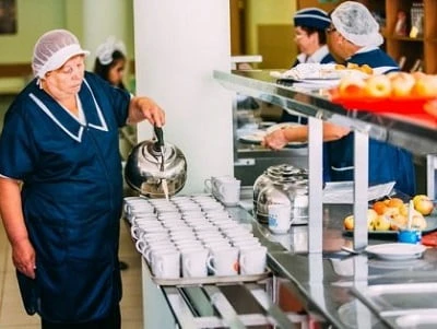 Працювала за двох, заплатили за одного — чи порушив роботодавець закон Працювала за двох, заплатили за одного — чи порушив роботодавець закон