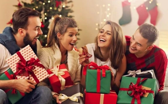 Купіть подарунки рідним, друзям, колегам Купіть подарунки рідним, друзям, колегам