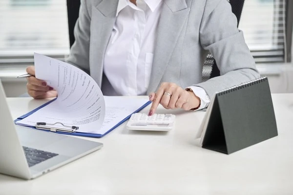 Відпустки для сумісника: які особливості їх надання Відпустки для сумісника: які особливості їх надання