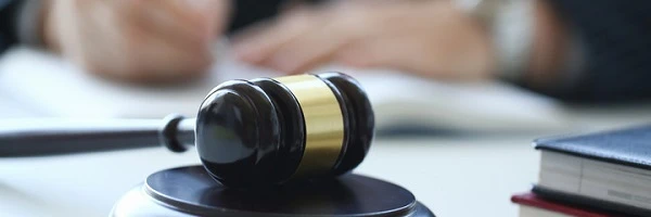 Інформація у квитанції про зупинення реєстрації ПН/РК повинна бути чітка та недвозначна: ВС рішення ВС