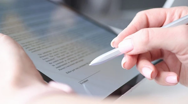 Маємо основну печатку для проставлення відбитку на паперовому документі: чи потрібна е-печатка Маємо основну печатку для проставлення відбитку на паперовому документі: чи потрібна е-печатка