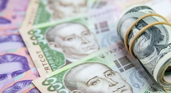 Із 27.07.2022 банки продаватимуть більше валюти готівкою Із 27.07.2022 банки продаватимуть більше валюти готівкою