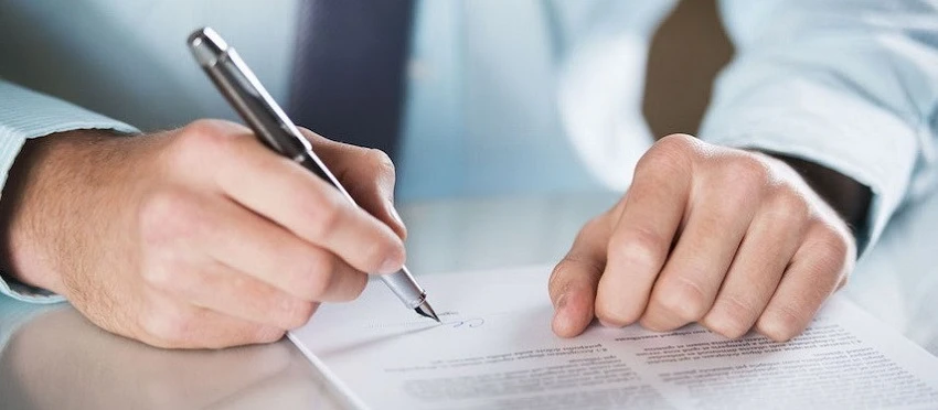 Терміни подачі заяви про зміну групи оподаткування для ФОП при перевищенні обсягу доходу на спрощеній системі