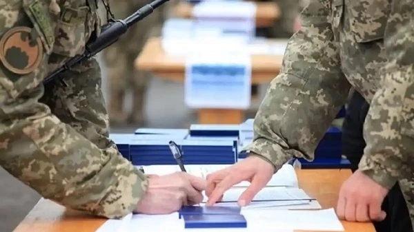 Кабмін продовжив до 31 березня дію відстрочок заброньованих працівників