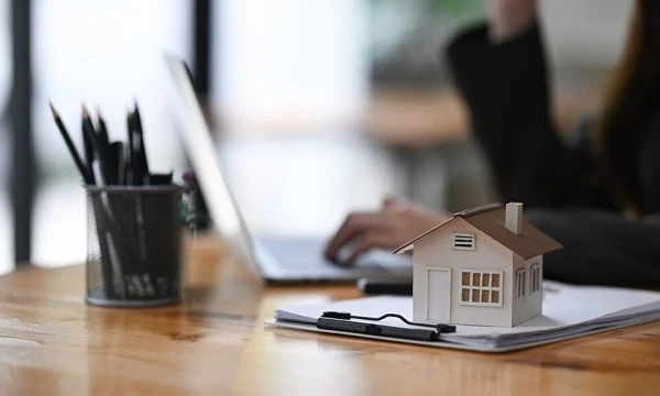 Особливості уточнення зобов'язань з плати за землю та податку на майно