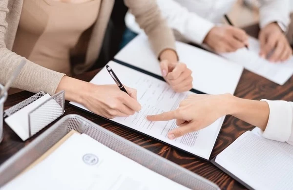 Як виправити помилки за минулі періоди у декларації з податку на прибуток