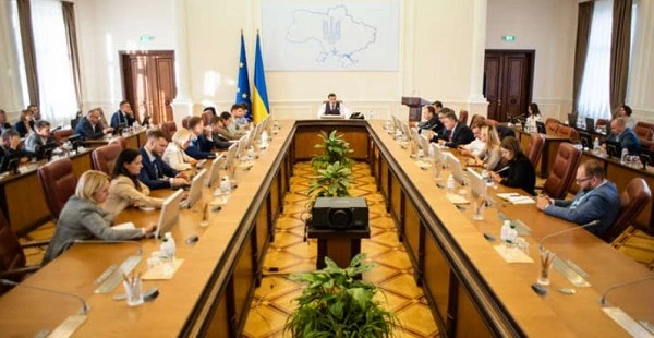 Як Уряд та ДПС борються із тіньовим ПДВ Як Уряд та ДПС борються із тіньовим ПДВ