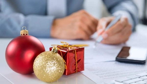Новорічні подарунки дітям працівників від роботодавця: що з ЄСВ Новорічні подарунки дітям працівників від роботодавця: що з ЄСВ