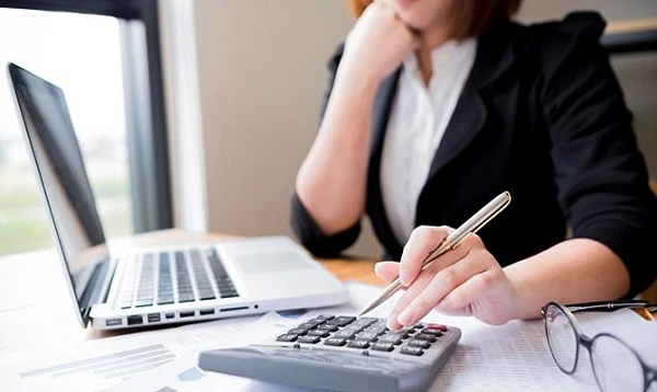 НБУ зобов'язується повернутися до режиму інфляційного таргетування з плаваючим курсоутворенням: основні засади грошово-кредитної політики НБУ зобов'язується повернутися до режиму інфляційного таргетування з плаваючим курсоутворенням: основні засади грошово-кредитної політики